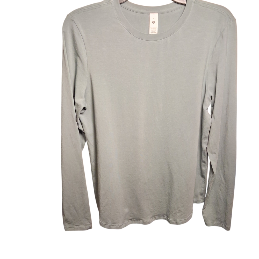 Lululemon "Love Long Sleeve" Tee Sz 8 Light Green Athletica  Pima Cotton